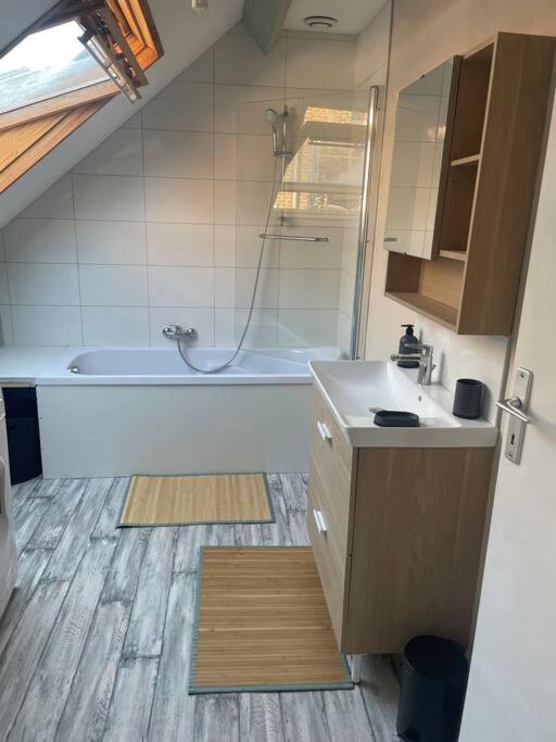 Maison A 2 Pas Du Centre Ville Péronne Екстериор снимка